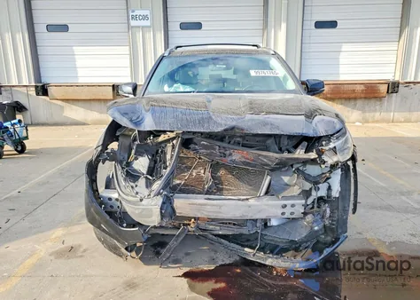 2021 Toyota Highlander Xle z USA, uszkodzony, nr VIN 5TDGZRBHXMS553964